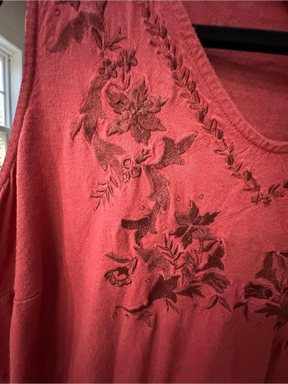 Vintage JL Studio Linen Blend Embroidered Midi Dress. Rusty Red.
Size :14 - Picture 4 of 9